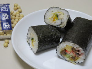 恵方巻と大豆